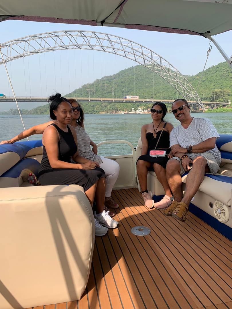 Cruise on lake volta